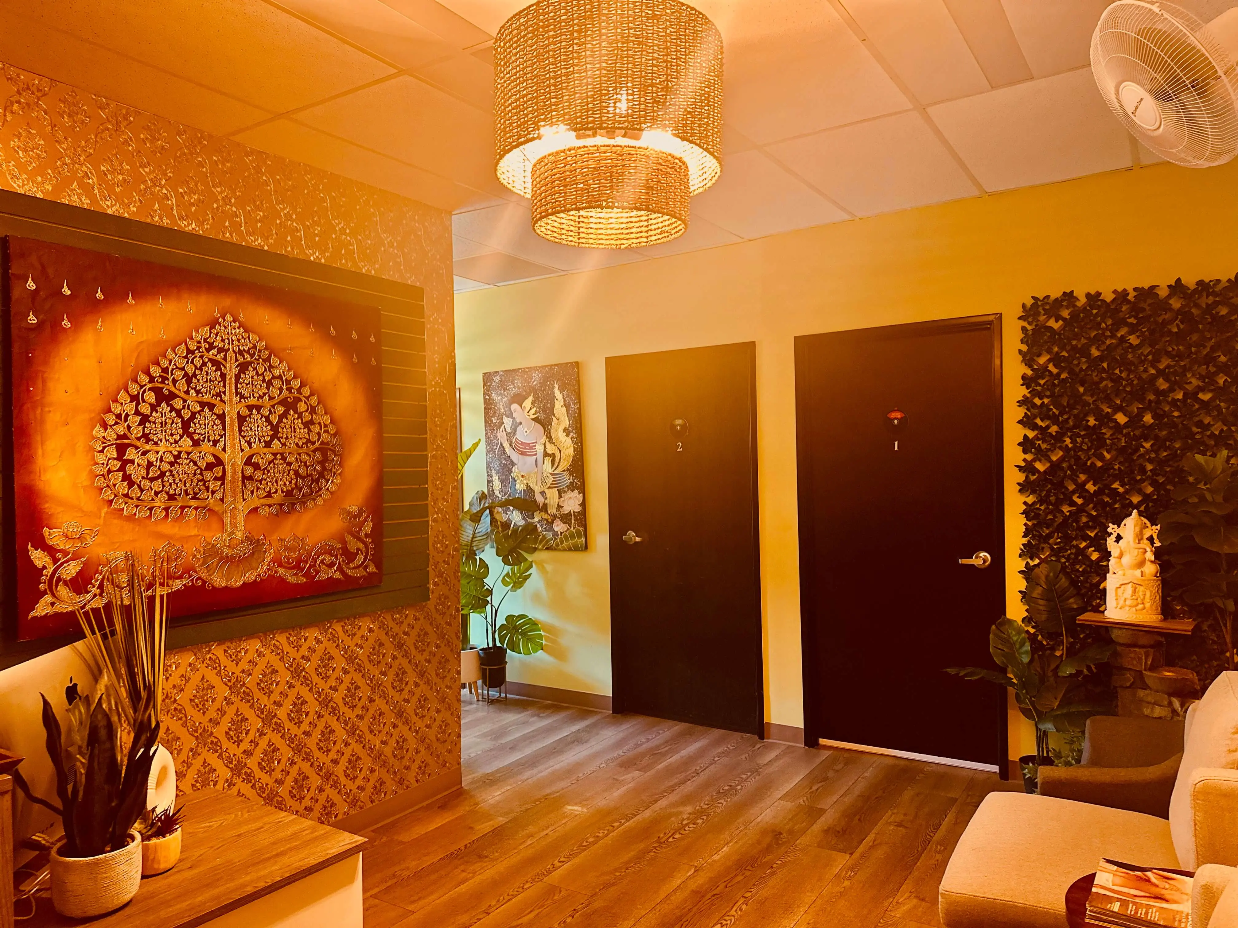 Walkway leading to the Thai Herb Massage entrance